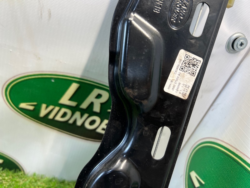Стеклоподъемник Land Rover Range Rover Velar (L560, 2020г.)