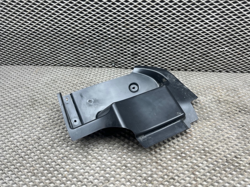 Пыльник бампера Jeep Wrangler (JL, 2025г.)