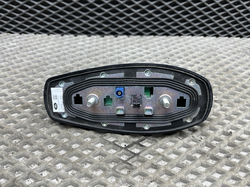 Антенна плавник Land Rover Discovery Sport (L550, 2018г.)