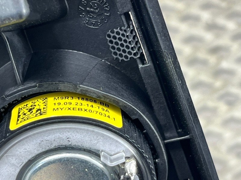Динамик высокочастотный (пищалка) двери Land Rover Range Rover Sport (L461, 2024г.)