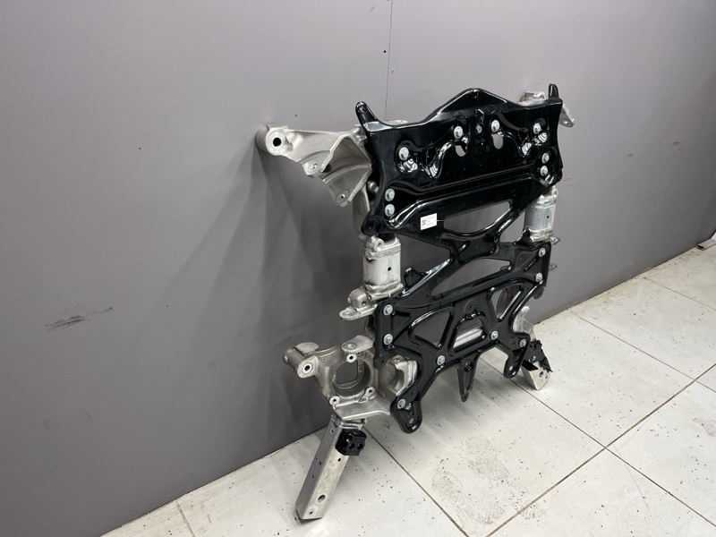 Подрамник Land Rover Range Rover Sport (L461, 2025г.)
