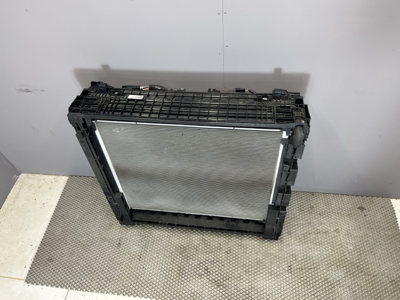 Кассета радиаторов в сборе Land Rover Range Rover Sport (L461, 2025г.)