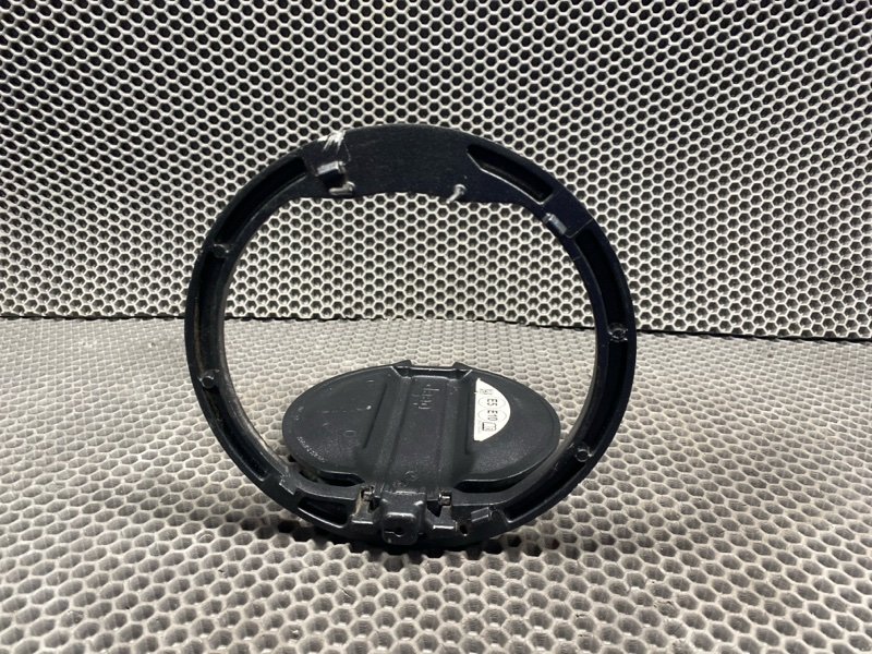 Лючок топливного бака Jeep Wrangler (JL, 2025г.)