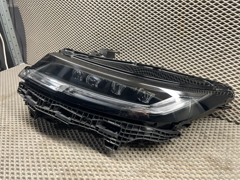 Фара светодиодная Land Rover Range Rover Sport (L461, 2024г.)