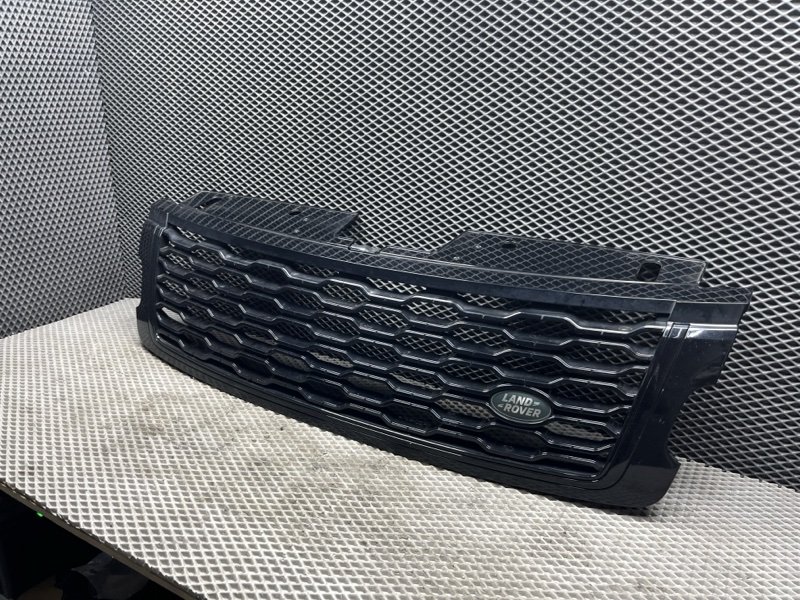 Решетка радиатора Land Rover Range Rover (L405, 2019г.)