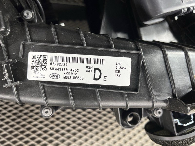 Отопитель в сборе (печка) Land Rover Range Rover Sport (L461, 2024г.)