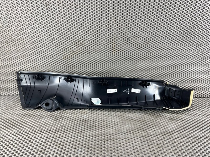 Обшивка салона Land Rover Range Rover Sport (L461, 2024г.)