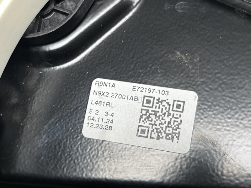 Стеклоподъемник Land Rover Range Rover Sport (L461, 2025г.)