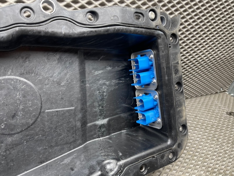 Короб высоковольтной батареи Land Rover Discovery Sport (L550, 2020г.)