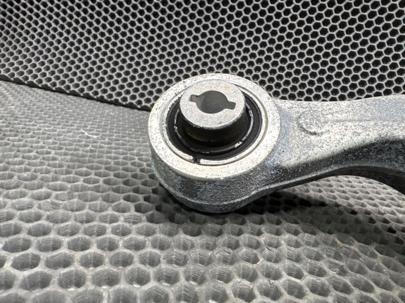 Рычаг Land Rover Discovery Sport (L550, 2020г.)