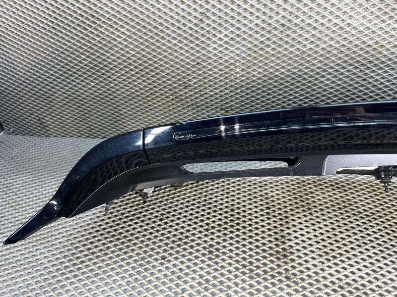 Спойлер крышки багажника Land Rover Range Rover Velar (L560, 2018г.)