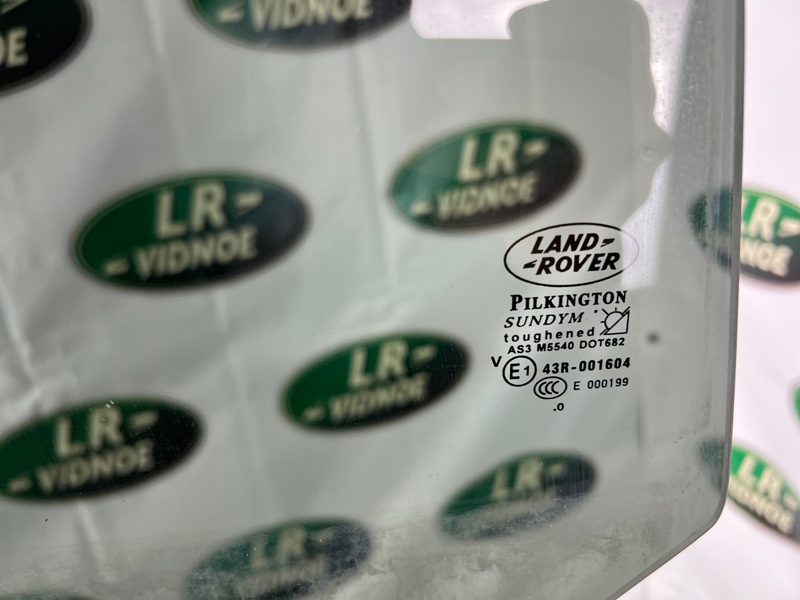 Стекло двери Land Rover Range Rover Sport (L320, 2010г.)