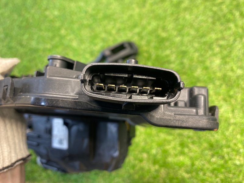 Замок двери Land Rover Range Rover Sport (L494, 2022г.)