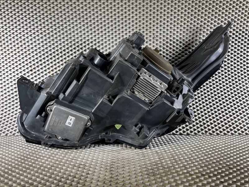 Фара Land Rover Range Rover (L405, 2015г.)
