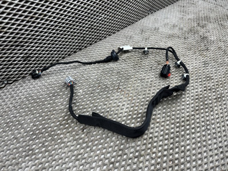 Проводка двери Jeep Wrangler (JL, 2025г.)