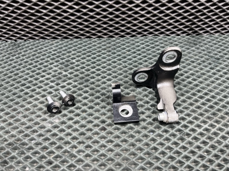 Петля двери Land Rover Range Rover Sport (L461, 2025г.)