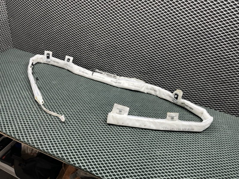 Подушка безопасности боковая (шторка) Volkswagen Tiguan (MK2, 2018г.)