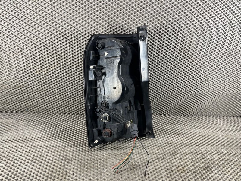 Фонарь Land Rover Discovery 4 (L319, 2015г.)