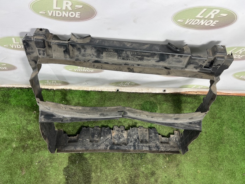 Дефлектор радиатора Land Rover Range Rover Sport (L494, 2014г.)
