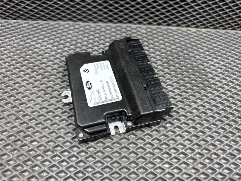 Блок управления активным стабилизатором Land Rover Range Rover Sport (L494, 2020г.)