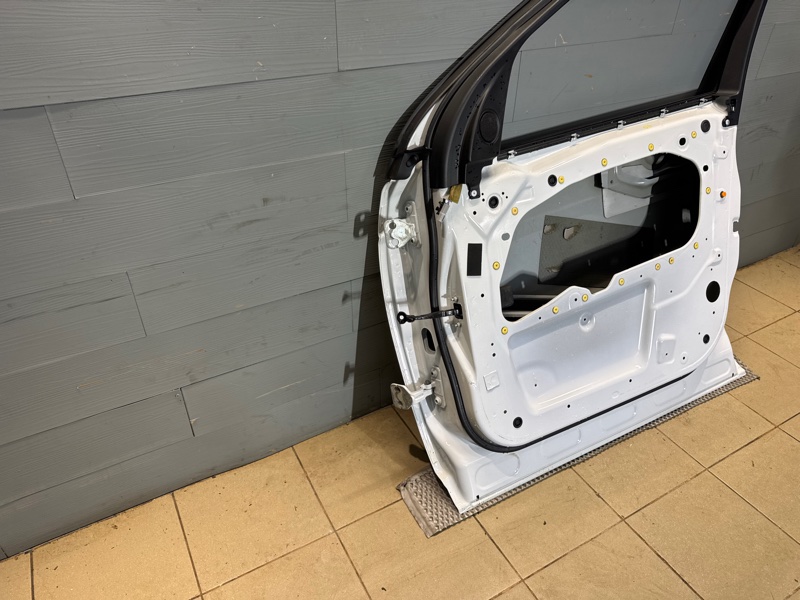 Дверь Land Rover Discovery Sport (L550, 2017г.)