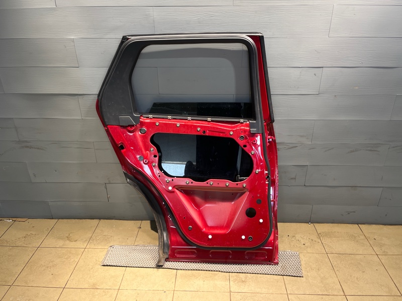Дверь Land Rover Discovery Sport (L550, 2020г.)