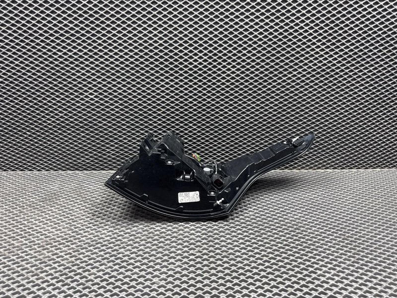 Фонарь Land Rover Range Rover Sport (L494, 2020г.)