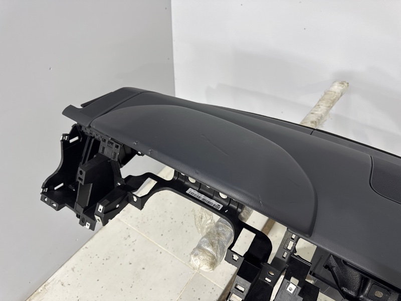 Торпедо Land Rover Range Rover Sport (L494, 2020г.)