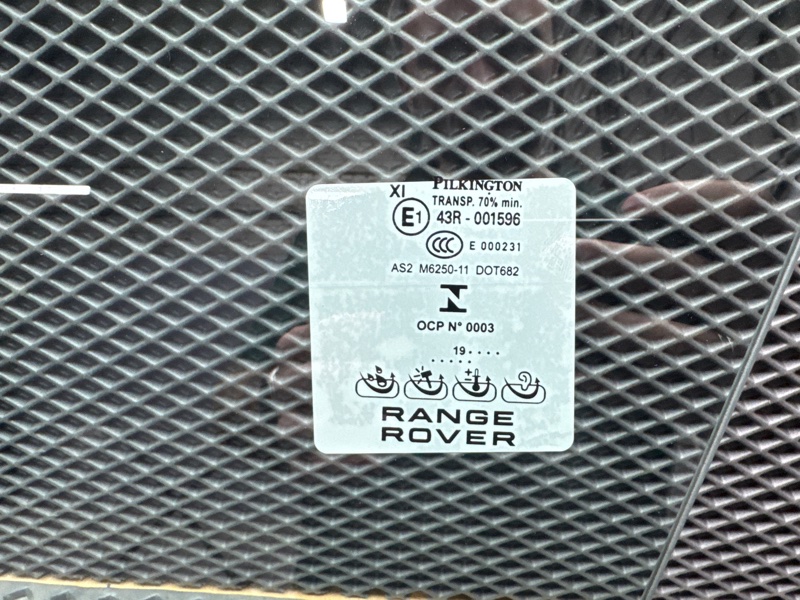 Стекло двери Land Rover Range Rover Sport (L494, 2020г.)