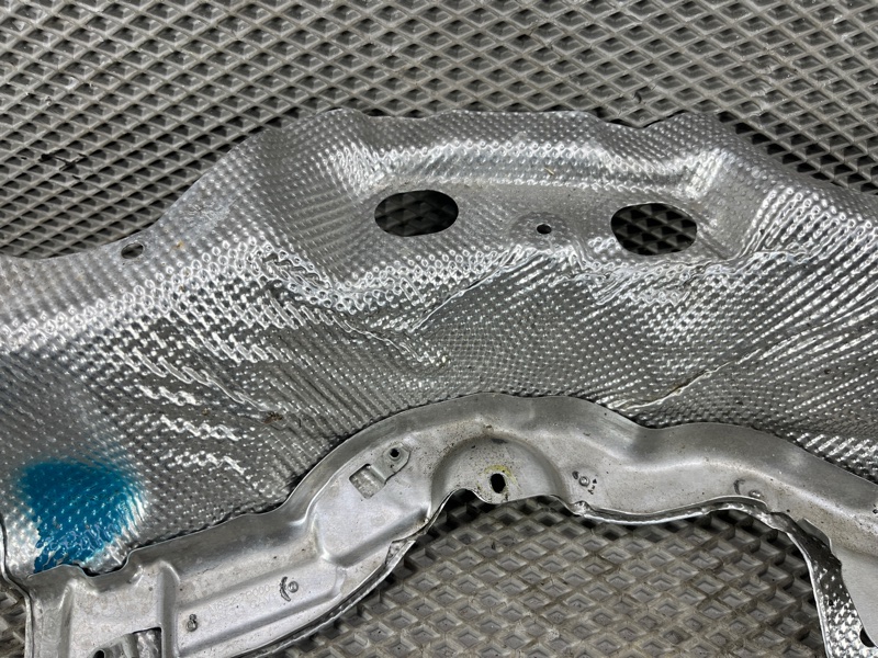 Тепловой экран Land Rover Range Rover Sport (L461, 2024г.)