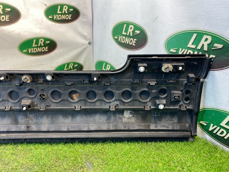 Молдинг двери Land Rover Range Rover (L405, 2016г.)
