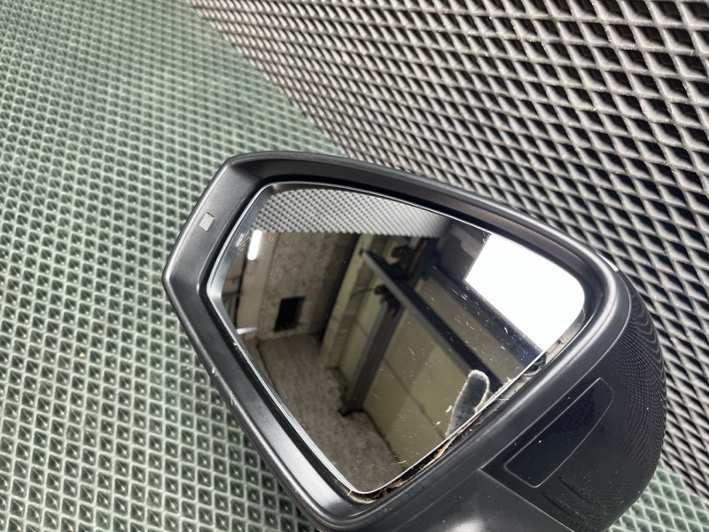 Зеркало наружное Volkswagen Tiguan (MK2, 2018г.)