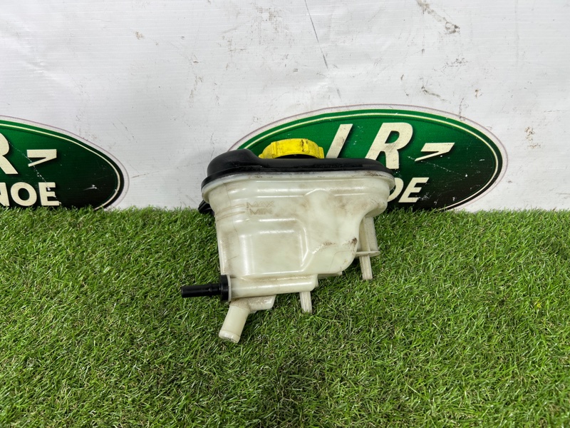 Бачок антикрена Land Rover Range Rover Sport (L494, 2018г.)