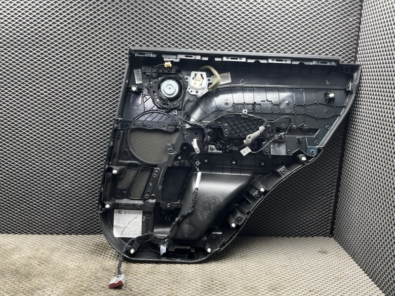 Комплект обивок дверей Land Rover Range Rover Sport (L494, 2020г.)
