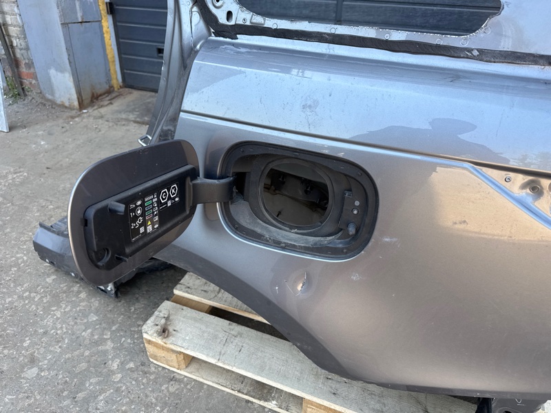 Четверть крыло Land Rover Range Rover Sport (L461, 2024г.)