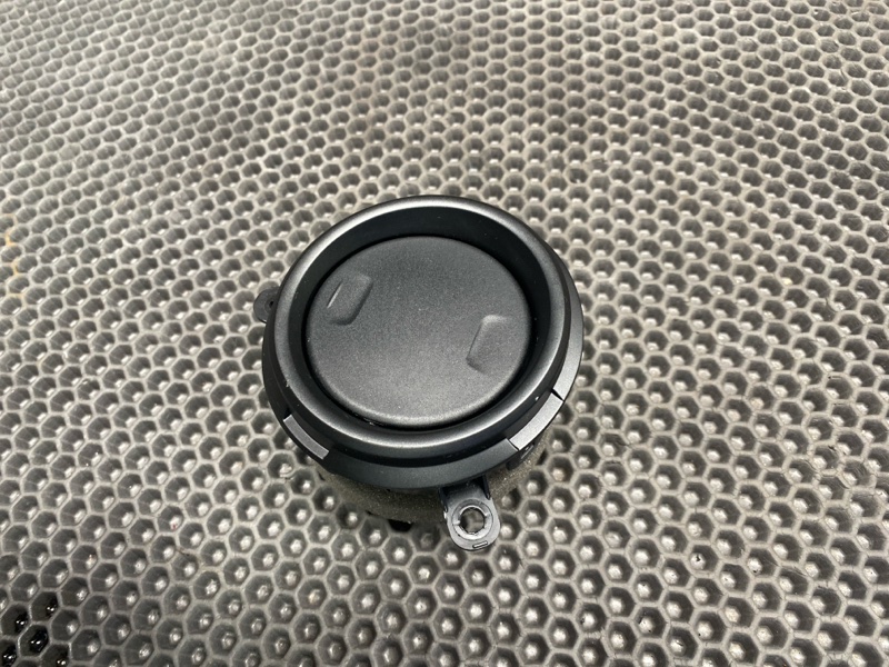 Дефлектор обдува салона Jeep Wrangler (JL, 2025г.)