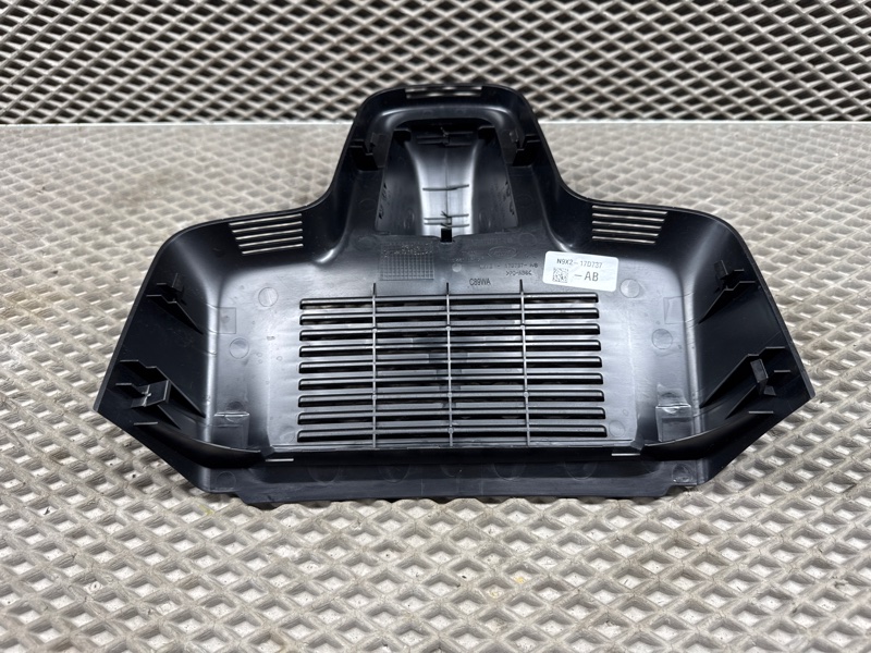 Кожух салонного зеркала Land Rover Range Rover Sport (L461, 2024г.)