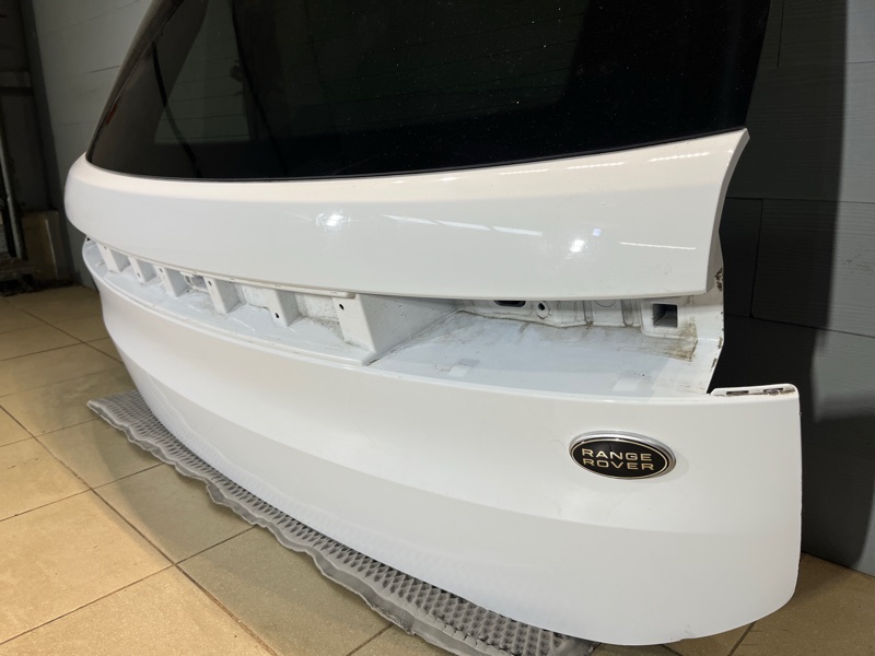 Крышка (дверь) багажника Land Rover Range Rover Sport (L461, 2023г.)