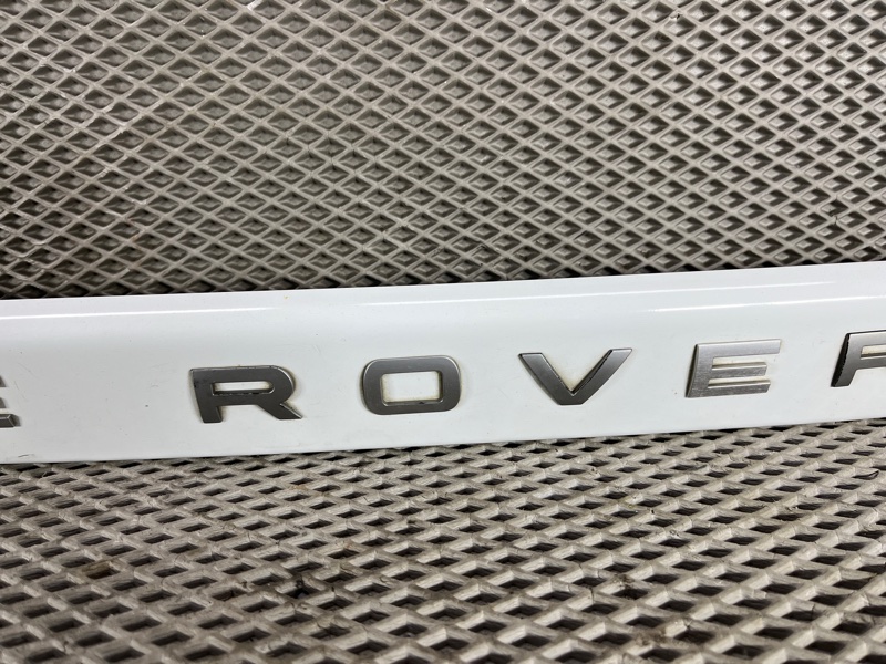 Накладка крышки багажника Land Rover Range Rover Sport (L320, 2011г.)