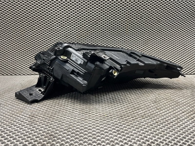 Фара светодиодная Land Rover Range Rover Sport (L461, 2024г.)