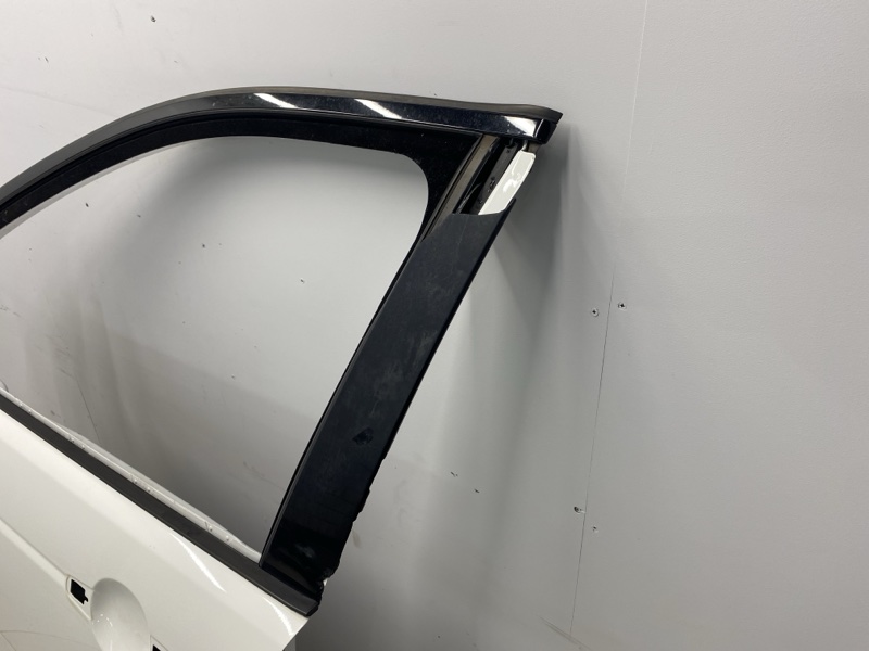 Дверь Land Rover Discovery Sport (L550, 2018г.)