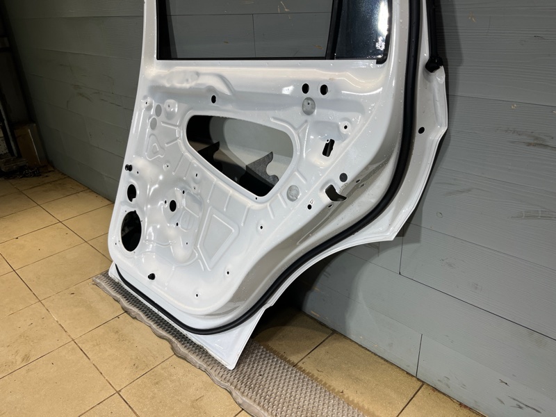 Дверь Volkswagen Tiguan (MBQ, 2023г.)