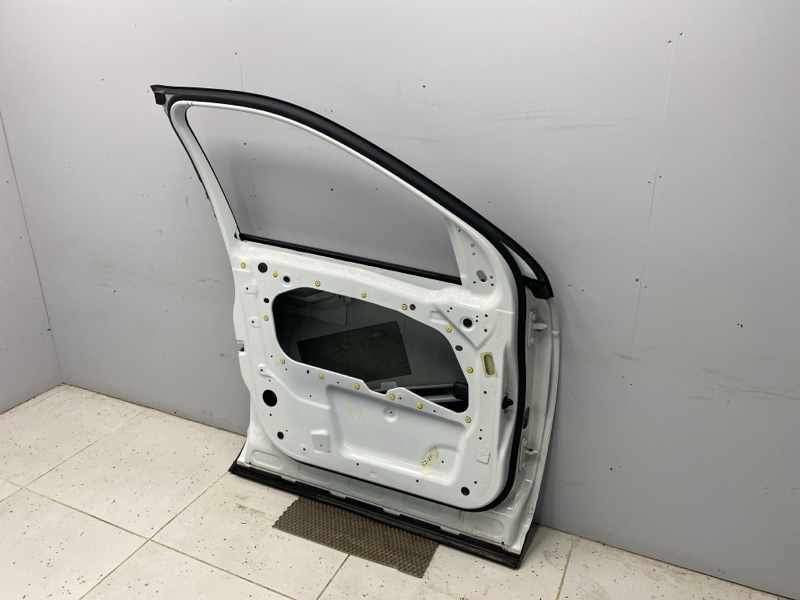 Дверь Land Rover Discovery Sport (L550, 2018г.)