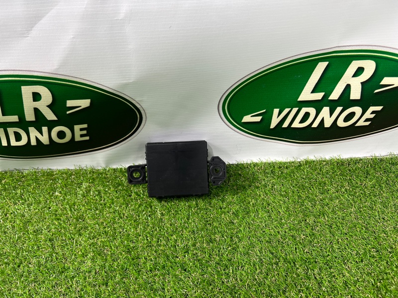 Блок управления парктрониками Land Rover Range Rover Sport (L494, 2014г.)