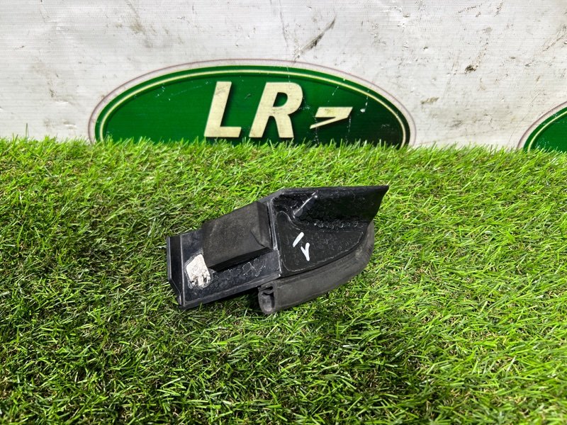 Уплотнитель капота Land Rover Range Rover (L405, 2020г.)