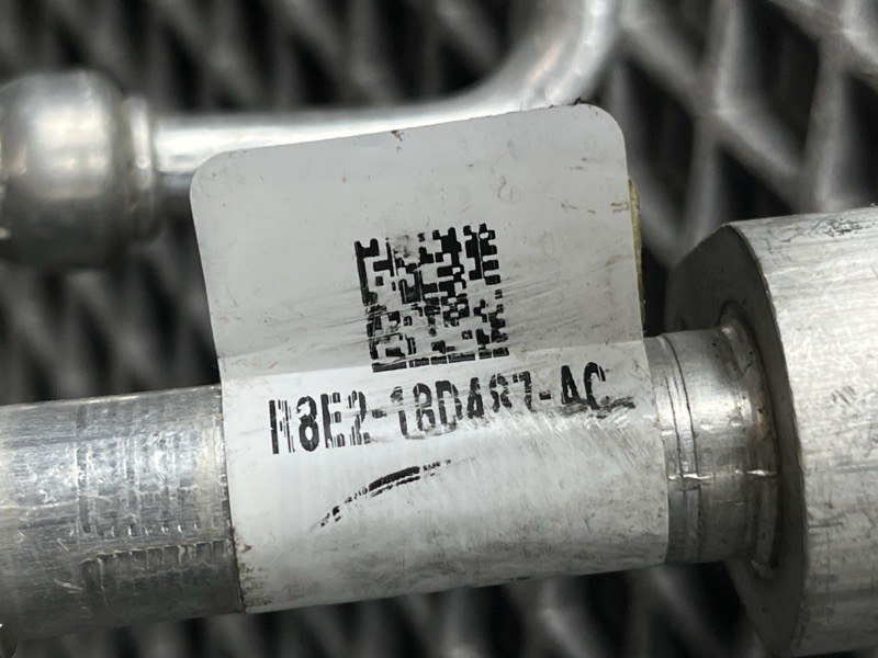 Трубка кондиционера Land Rover Range Rover Sport (L461, 2025г.)