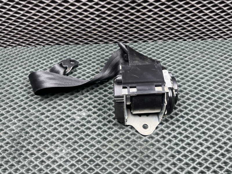 Ремень безопасности Land Rover Range Rover Sport (L461, 2025г.)