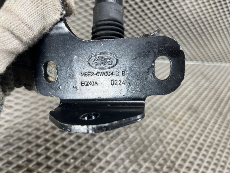 Амортизатор двигателя Land Rover Range Rover Sport (L461, 2024г.)