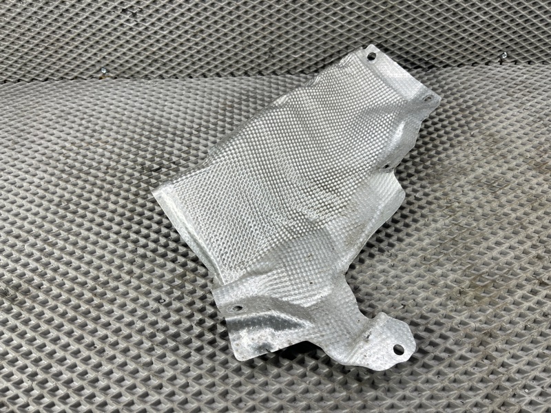Тепловой экран Land Rover Range Rover Sport (L461, 2024г.)