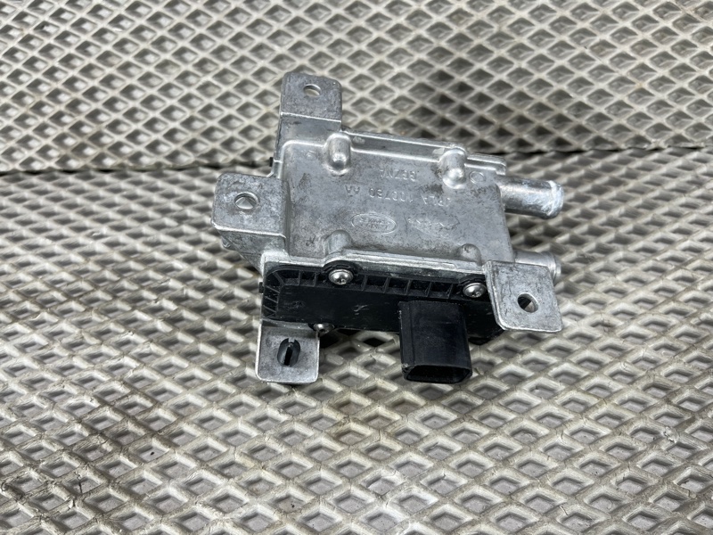 Отопитель гибридного модуля Land Rover Range Rover Sport (L461, 2024г.)